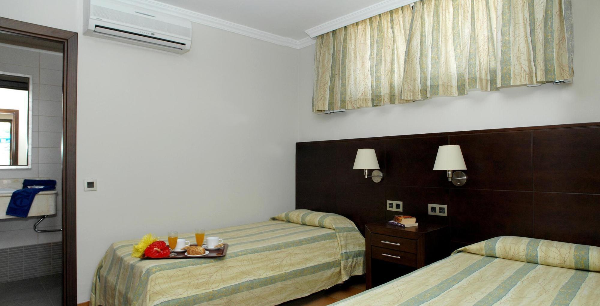 Tc Apartamentos Rocamar Пуэрто Рико Экстерьер фото