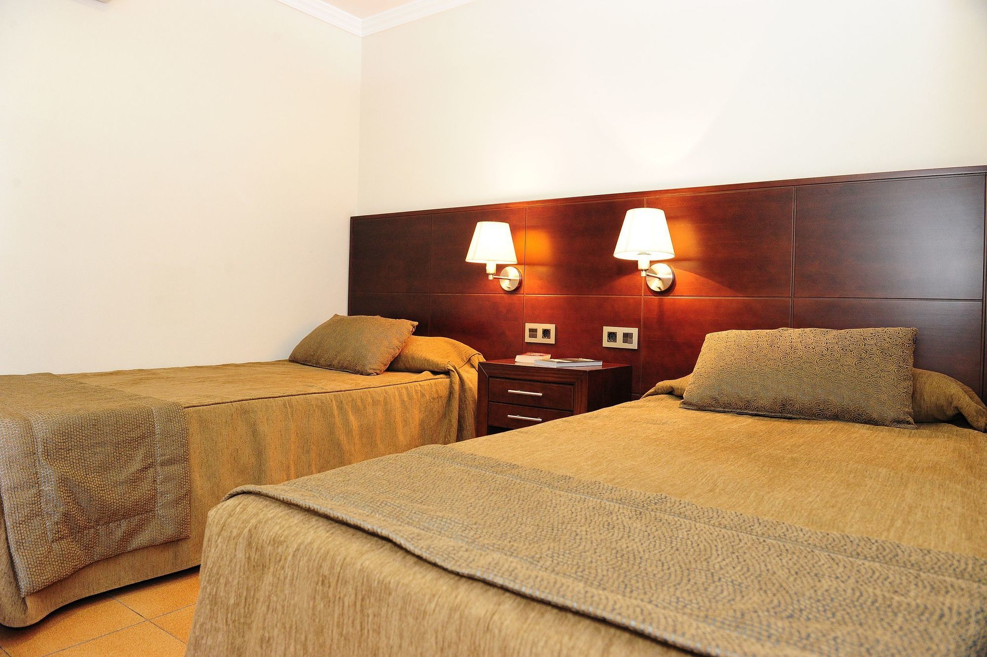 Tc Apartamentos Rocamar Пуэрто Рико Экстерьер фото