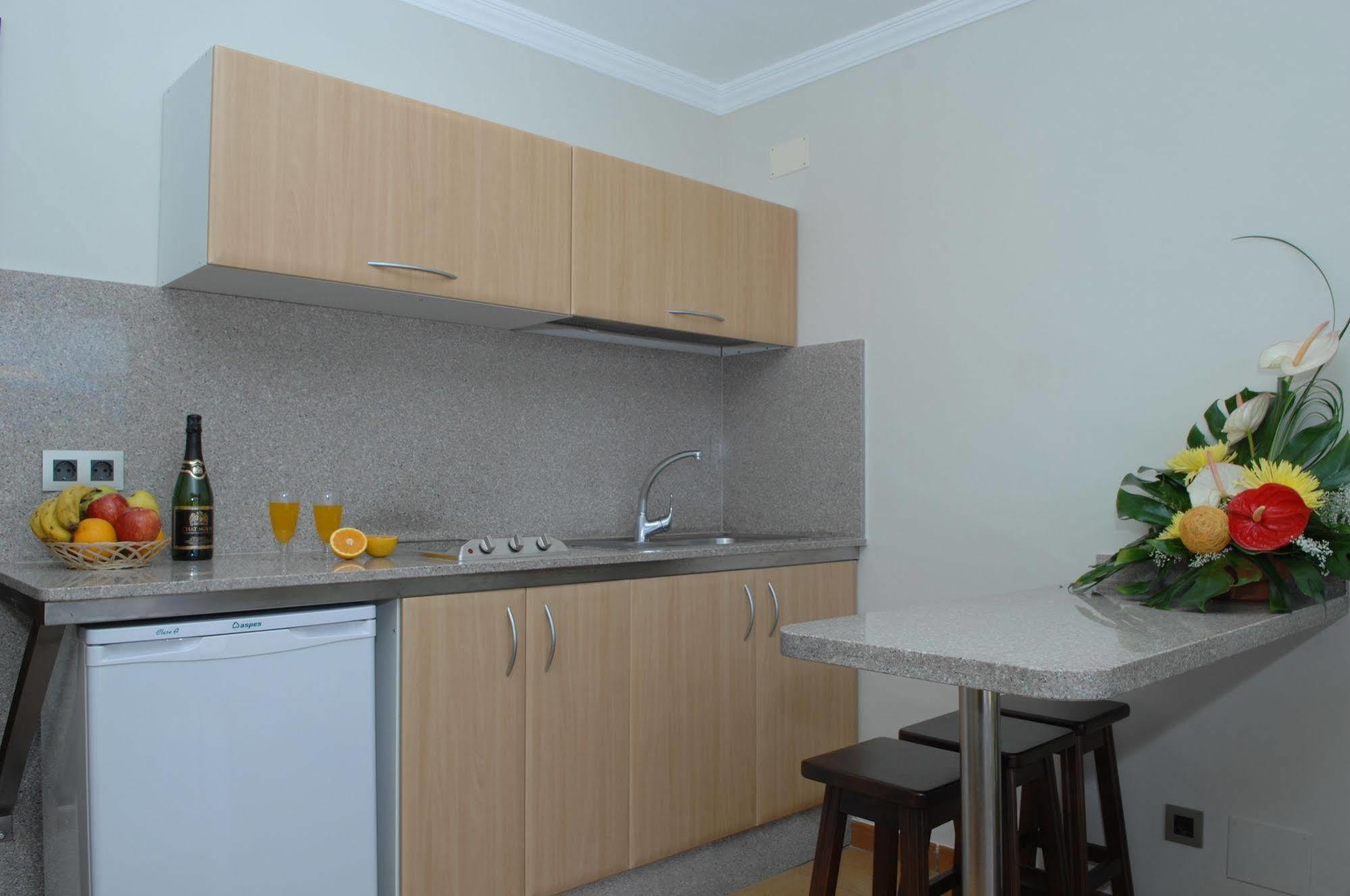 Tc Apartamentos Rocamar Пуэрто Рико Экстерьер фото